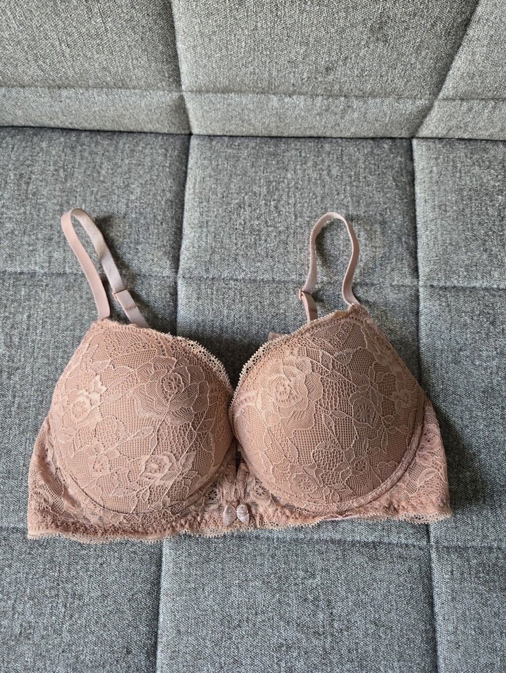 Intimissimi | Push Up Floral Lace Bra 36B In Cream Beige Nude Color
